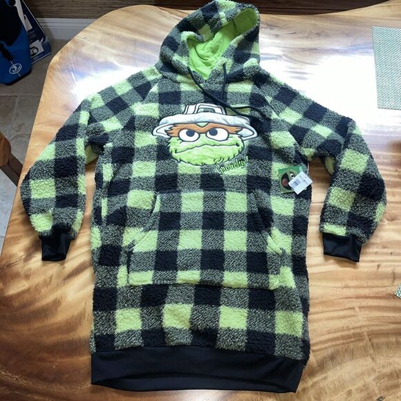 Sesame Street Oscar The Grouch OVERSIZED FLEECE SLEEP HOODIE‎ PJ Medium - Picture 1 of 7